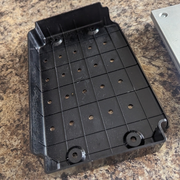 2018 Subaru Legacy Harman Kardon amplifier . - Picture 2 of 12